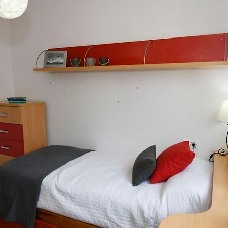 Vut Dos Dormitorios Pontevedra Luaran gambar